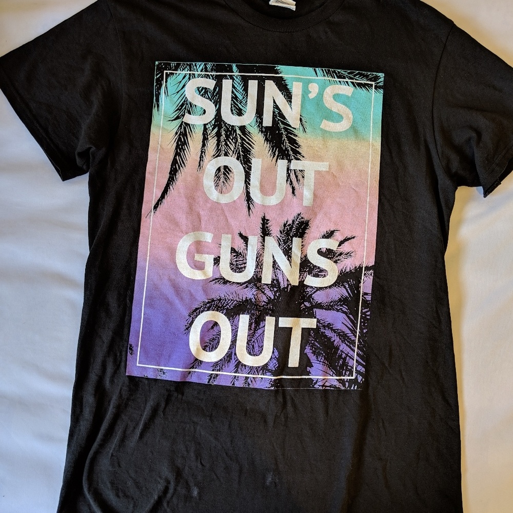 Delta "Suns Out Guns Out" Mens Black Graphic Tee